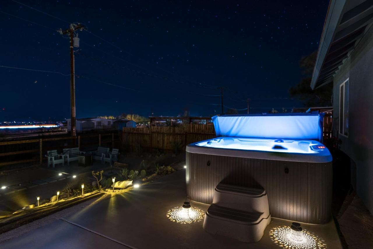 Desert Twilight 29 - Hot Tub & Ev Charger Twentynine Palms Eksteriør billede