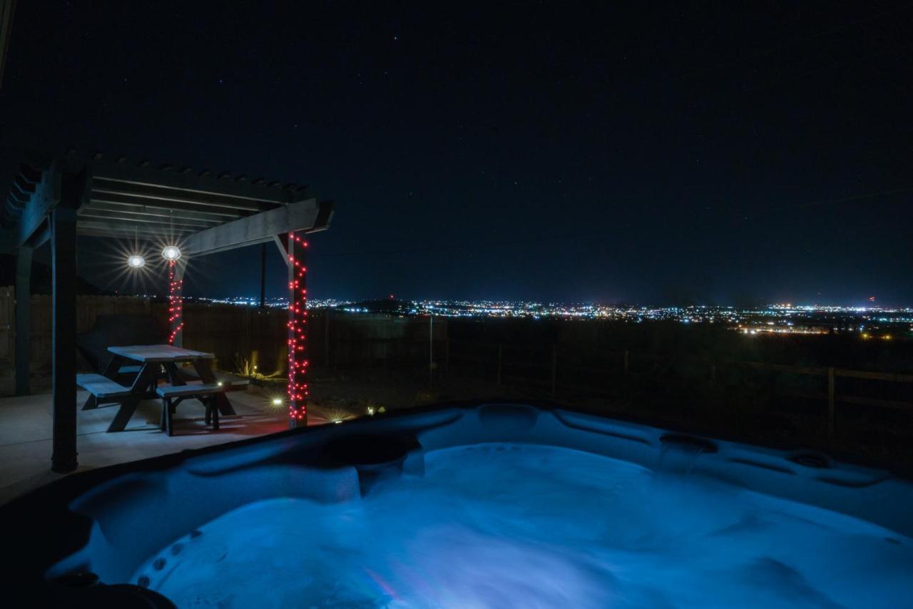 Desert Twilight 29 - Hot Tub & Ev Charger Twentynine Palms Eksteriør billede